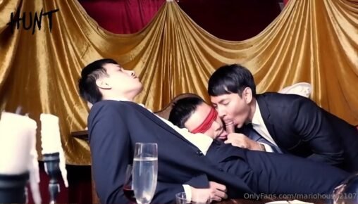 มาริโอ้นายแบบเกย์เวียดนามถ่ายแบบกินไส้กรอกเย็ดสดซ้อน3กับ2หนุ่มไทยเหน่งและชินจัง อยู่ตรงกลางมันส์มากเสียวทั้งควยทั้งรูตูดน้ำแตกในรูเลย มาริโอ้นายแบบเกย์เวียดนามถ่ายแบบกินไส้กรอกเย็ดสดซ้อน3กับ2หนุ่มไทยเหน่งและชินจัง อยู่ตรงกลางมันส์มากเสียวทั้งควยทั้งรูตูดน้ำแตกในรูเลย