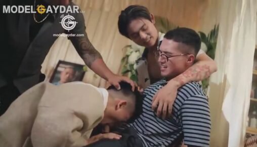 แก๊งเงินกู้บังคับให้ลูกอมควยพ่อ บังคับให้พ่ออมควยลูก ก่อนข่มขืน ทั้งคู่และบังคับให้ทั้งคู่เย็ดกัน ขณะไว้ทุกข์ให้กับคนรักที่จากไป แก๊งเงินกู้บังคับให้ลูกอมควยพ่อ บังคับให้พ่ออมควยลูก ก่อนข่มขืน ทั้งคู่และบังคับให้ทั้งคู่เย็ดกัน ขณะไว้ทุกข์ให้กับคนรักที่จากไป